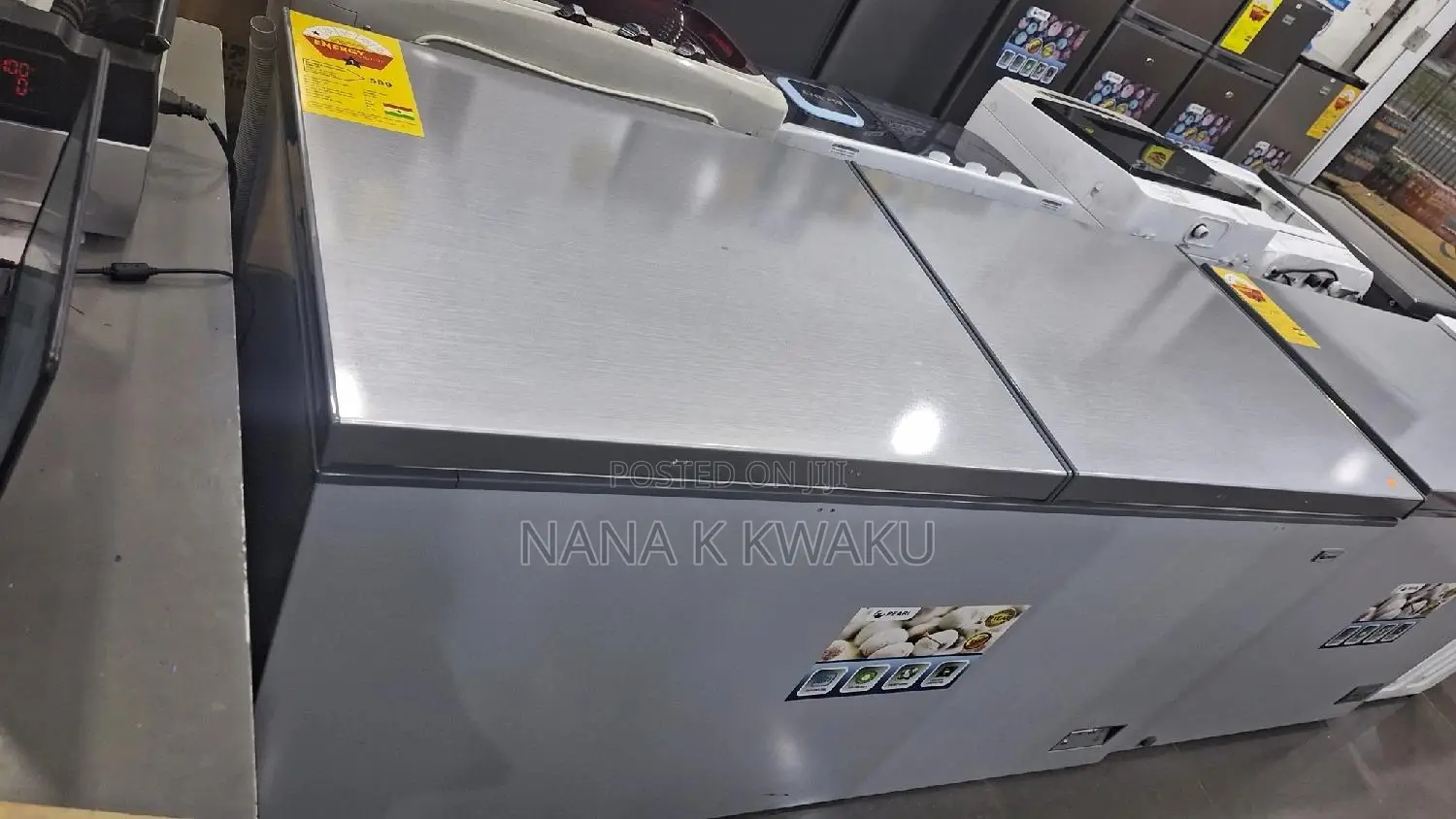 Super_pearl Pf610 Double Door Freezer