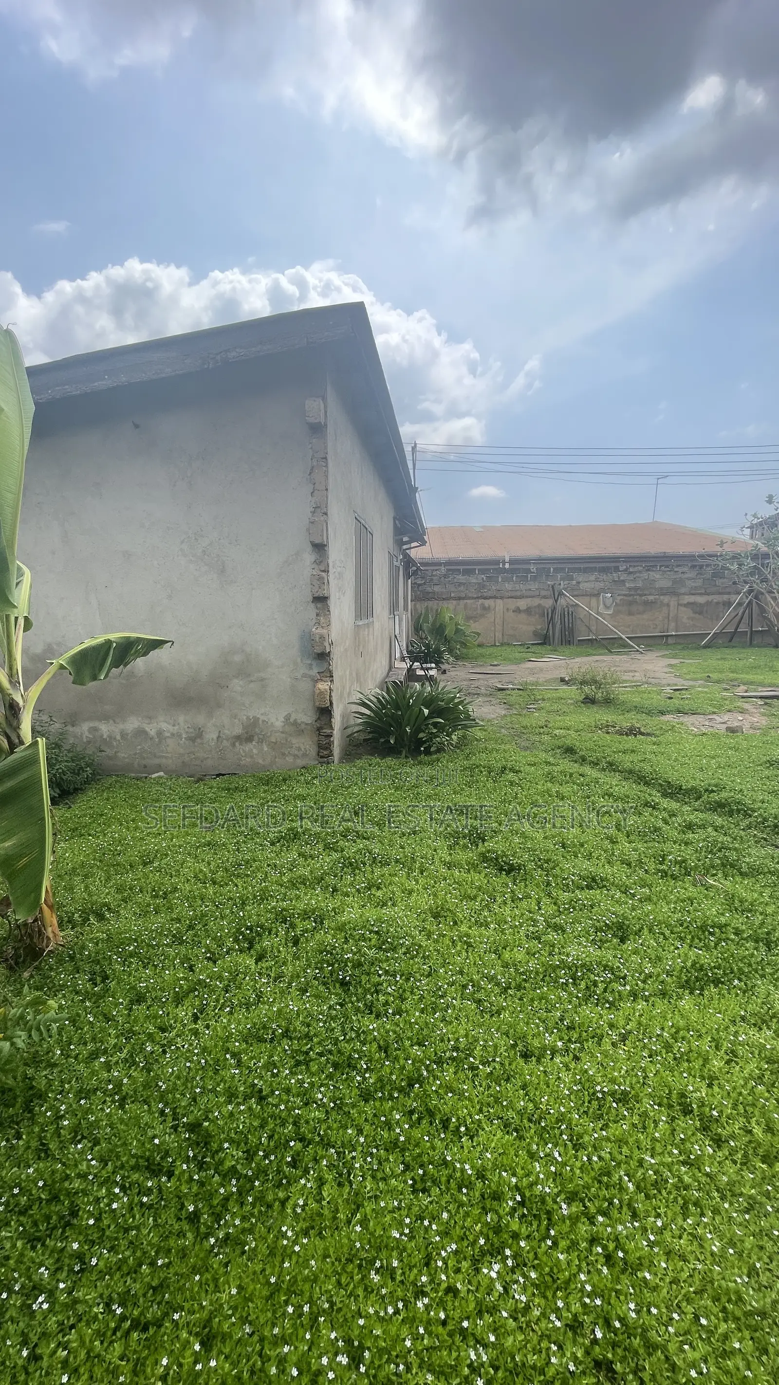 1 Plot of Land for Sale – Dome Born Again