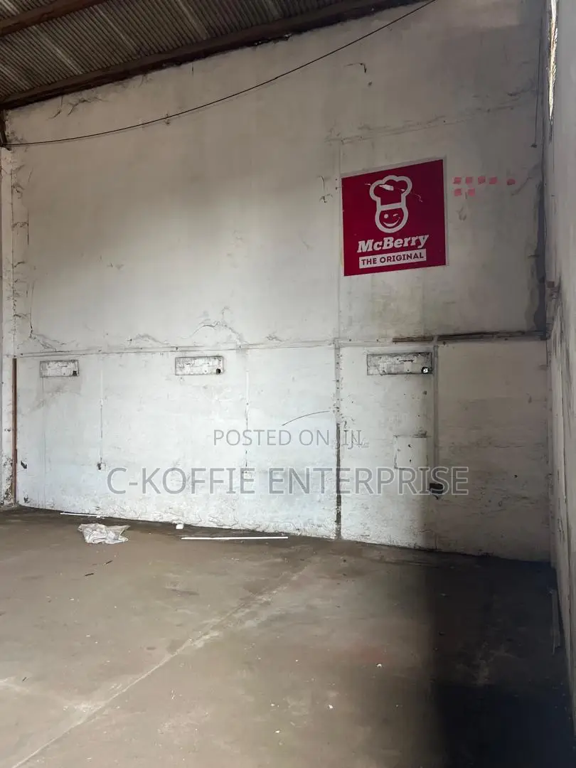 1300 SQM Warehouse at Abelemkpe for Rent