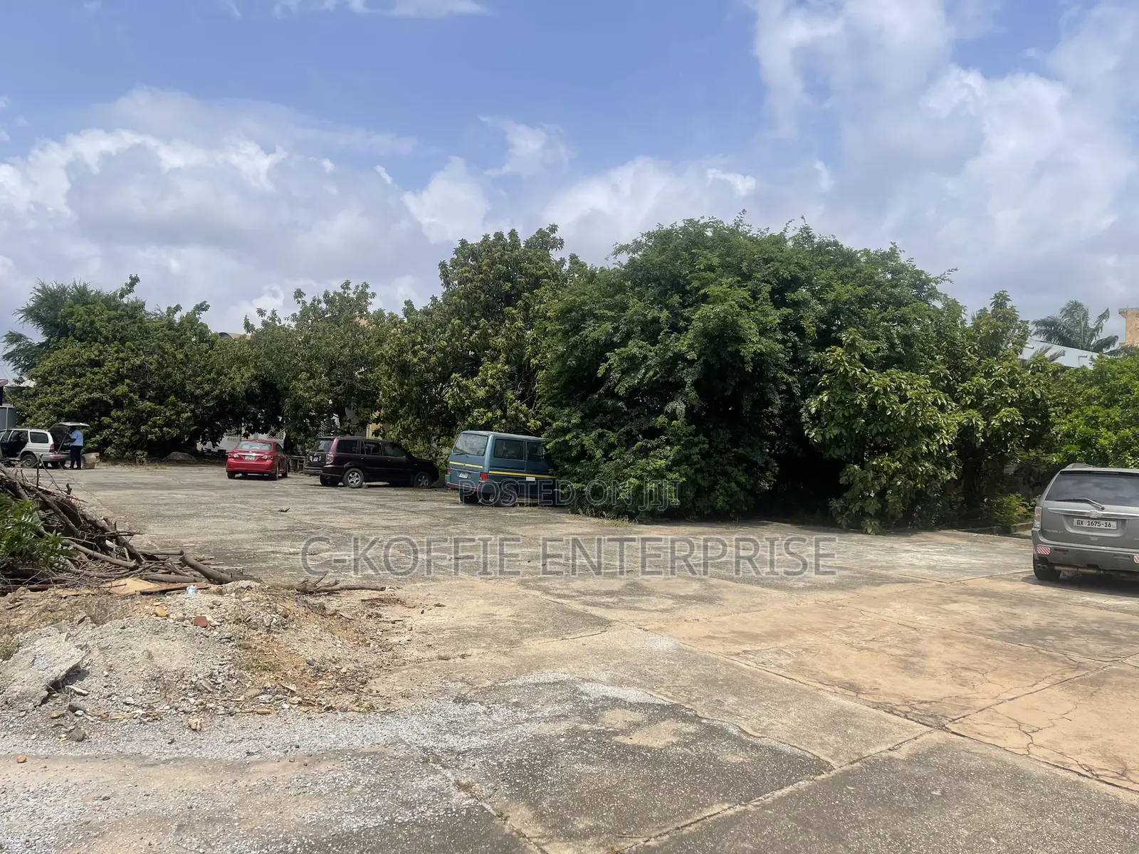 1acer Land at Tesano for Sale