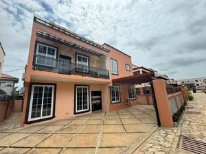 3bdrm Duplex in East Airport for rent