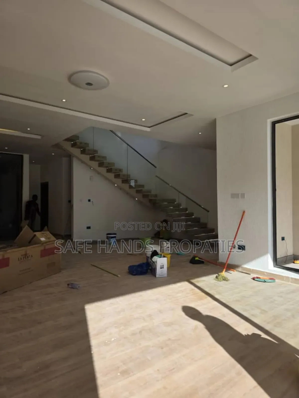 Furnished 4bdrm House in School Junction, Accra Metropolitan for sale