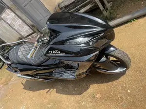 Yamaha Majesty 2020 Black