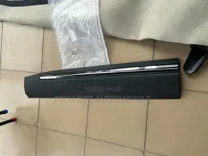 Ford Explorer 2020.....24 Door Moulding Front Left