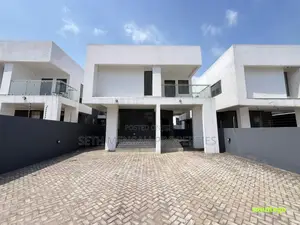 3bdrm House in Adjiriganor for rent