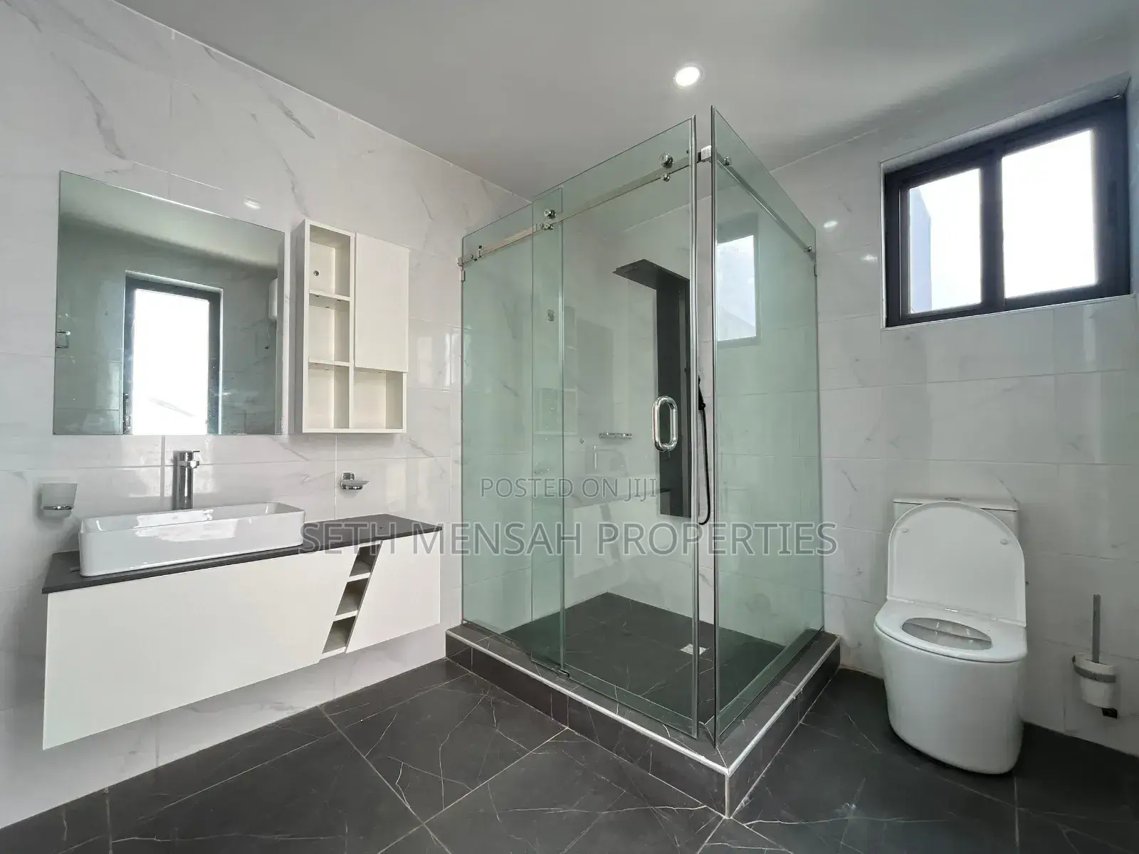 3bdrm House in Adjiriganor for rent