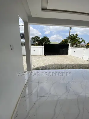 3bdrm House in East Legon for sale