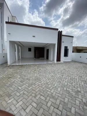 3bdrm House in East Legon for sale