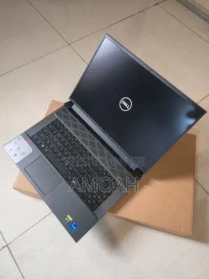 New Laptop Dell G16 7620 16GB Intel Core i7 SSD 512GB