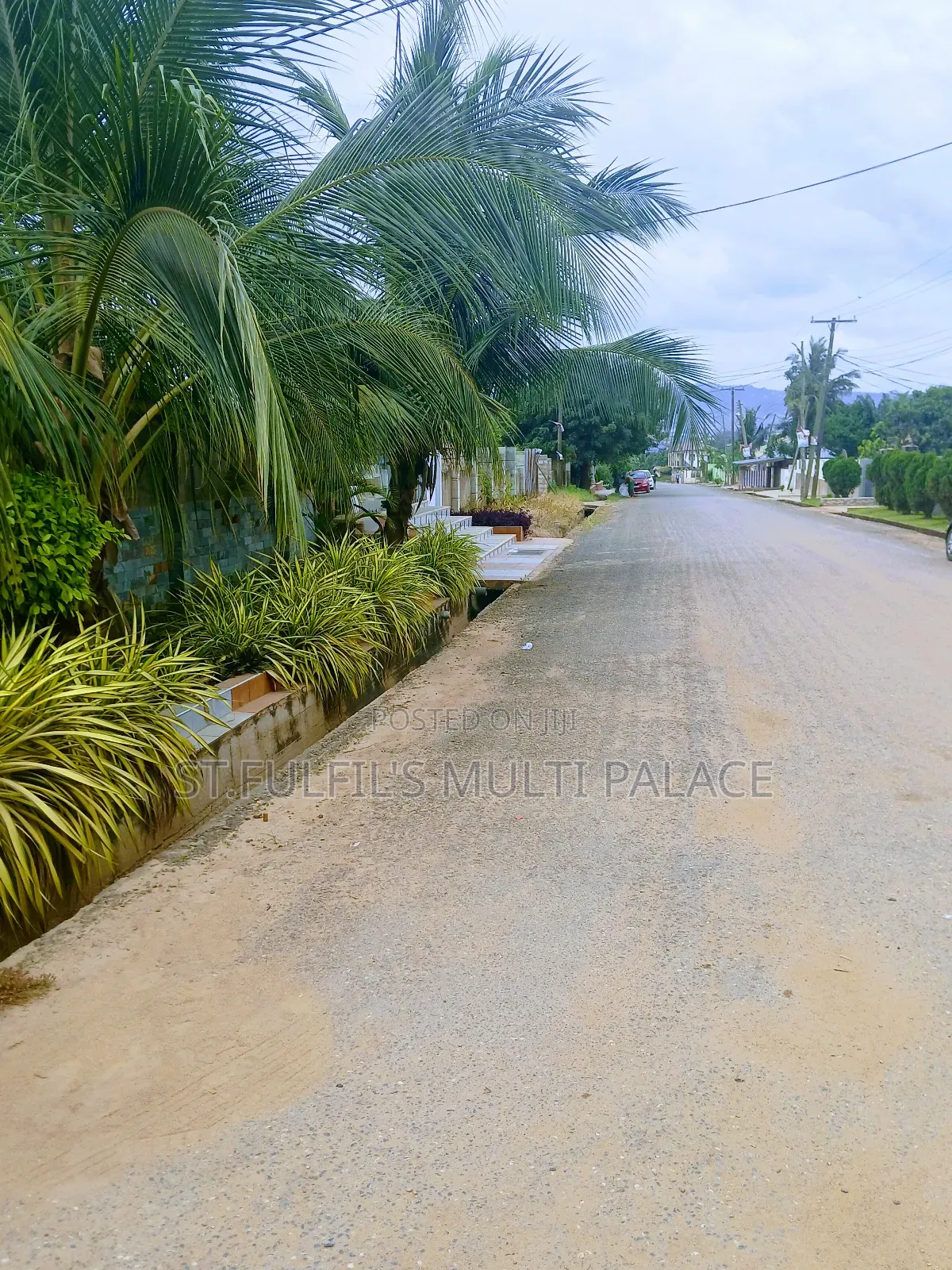 4bdrm House in Abokobi Close To The, Adenta for sale