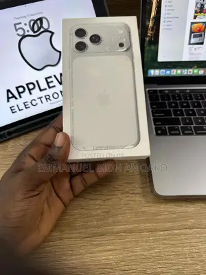 New Apple iPhone 17 Pro Max 512 GB Silver