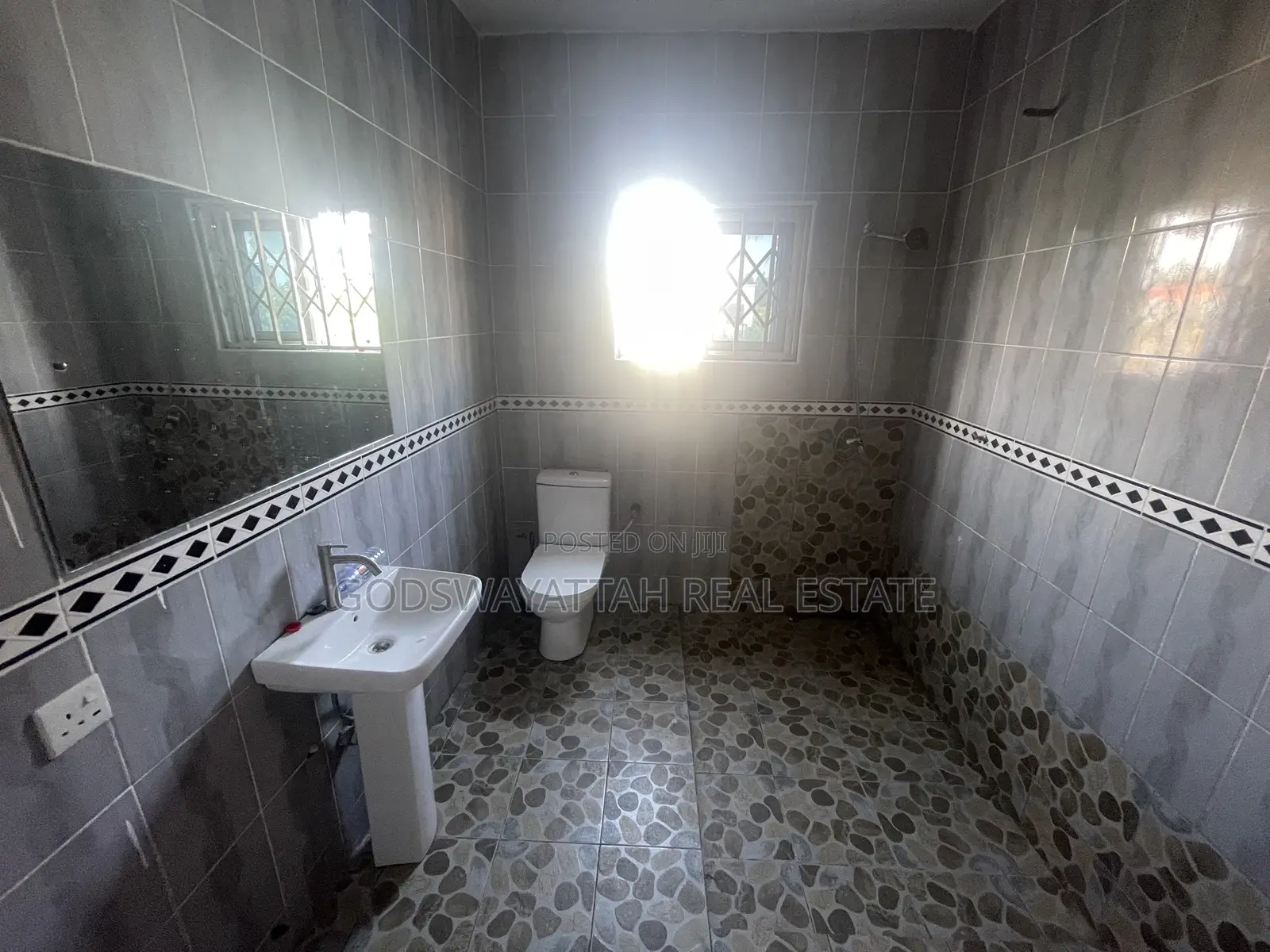 2bdrm Apartment in East Legon, Adjiriganor for rent