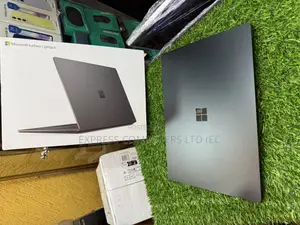 Laptop Microsoft Surface Laptop 5 16GB Intel Core I7 SSD 512GB