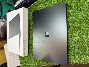 Laptop Microsoft Surface Laptop 5 16GB Intel Core I7 SSD 512GB
