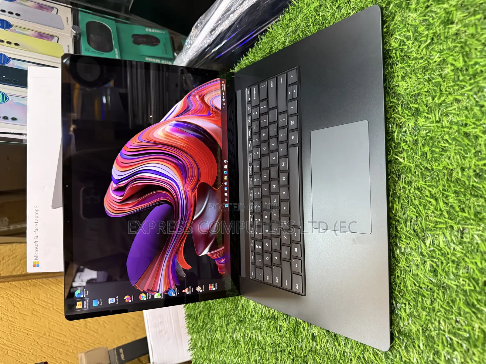 Laptop Microsoft Surface Laptop 5 16GB Intel Core I7 SSD 512GB