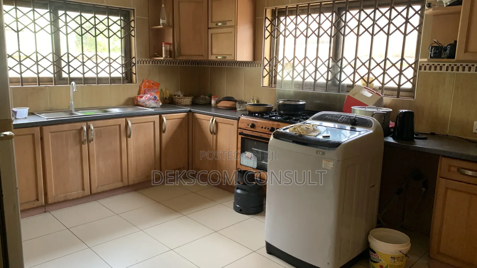 3bdrm House in Adenta for sale