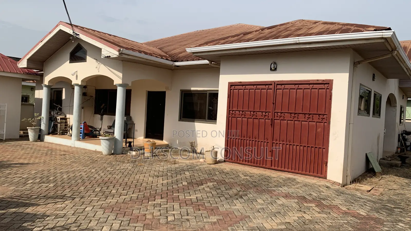 3bdrm House in Adenta for sale