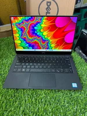 Laptop Dell XPS 13 9360 8GB Intel Core I7 SSD 256GB