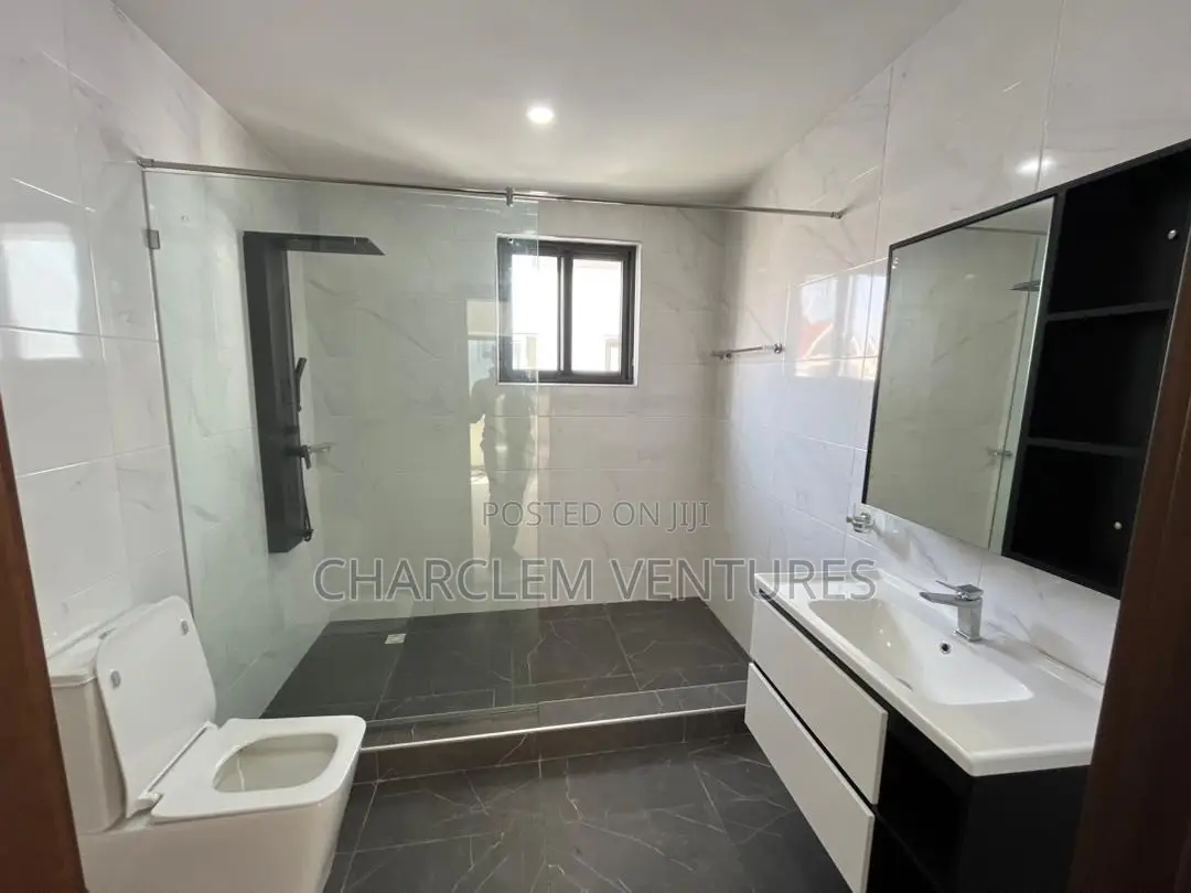 3bdrm House in Charclem Ventures, East Legon for rent