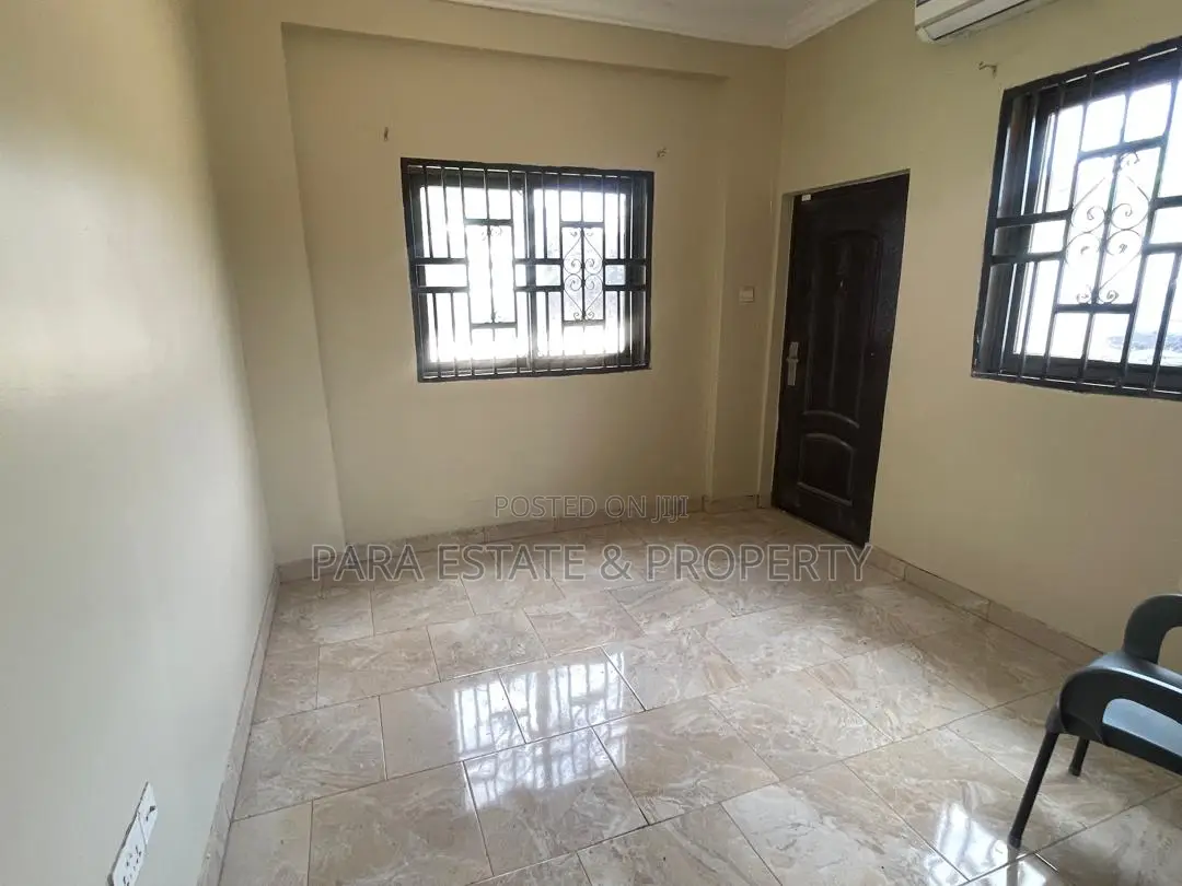 Furnished 5bdrm House in Para Estate, Atwima Kwanwoma for sale