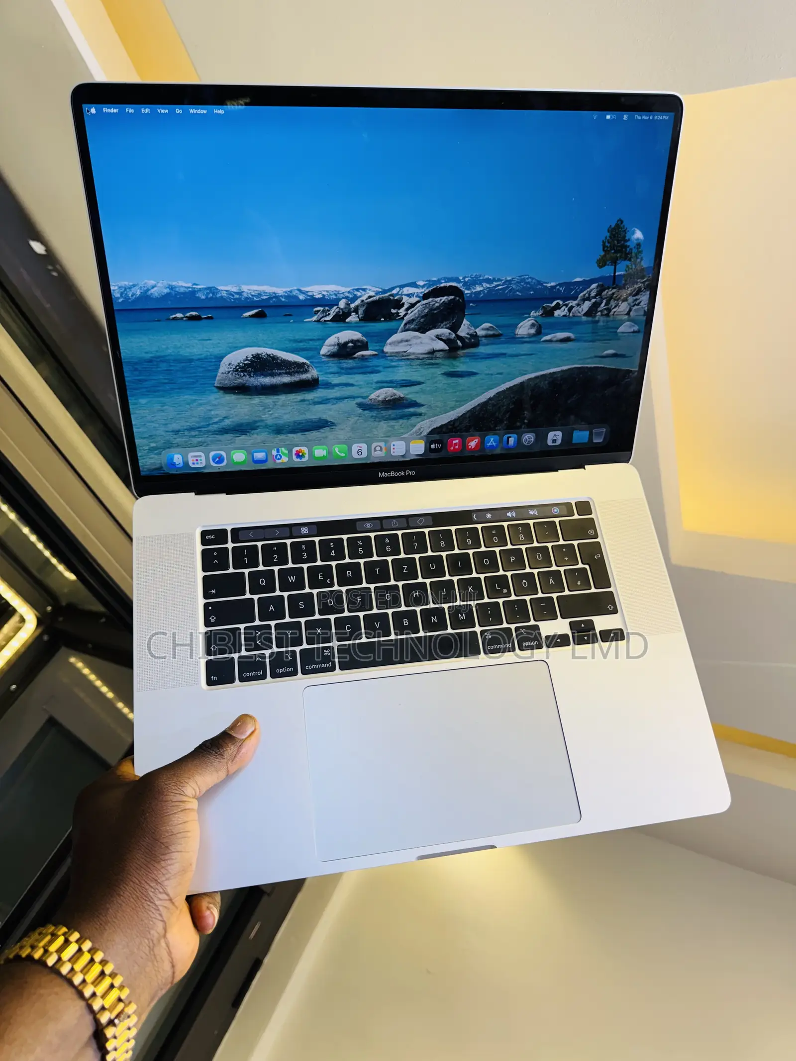 Laptop Apple MacBook Pro 2019 16GB Intel Core i7 SSD 512GB
