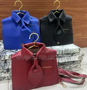 Women’S Unique Shape Crossbody Bag.