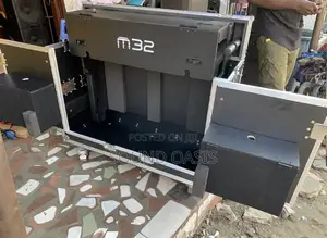 Flight Case for a Midas M32