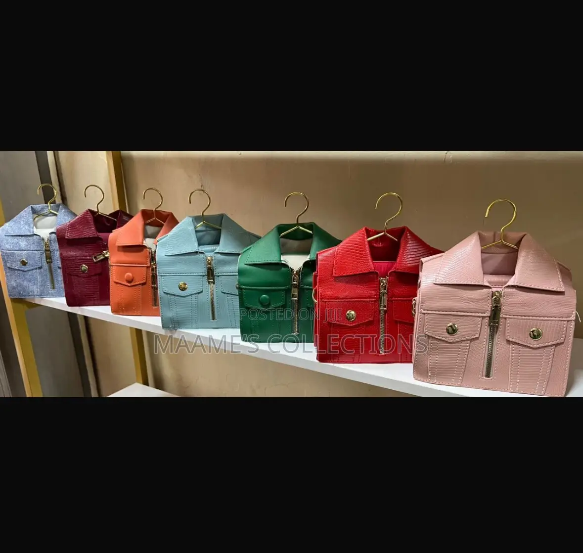 Women’S Unique Shape Crossbody Bag.