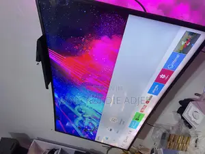 Curved Samsung Smart Tv 50”