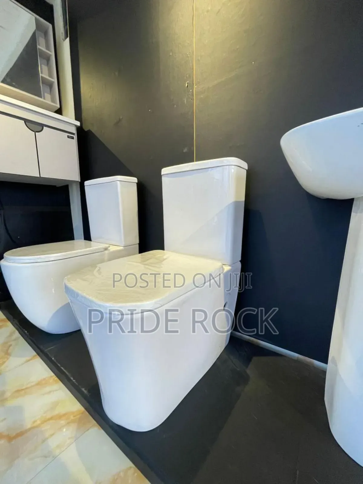 Quality Press Top, Small Tank Wc