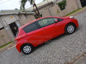 Toyota Vitz 1.3 FWD 3dr 2013 Red
