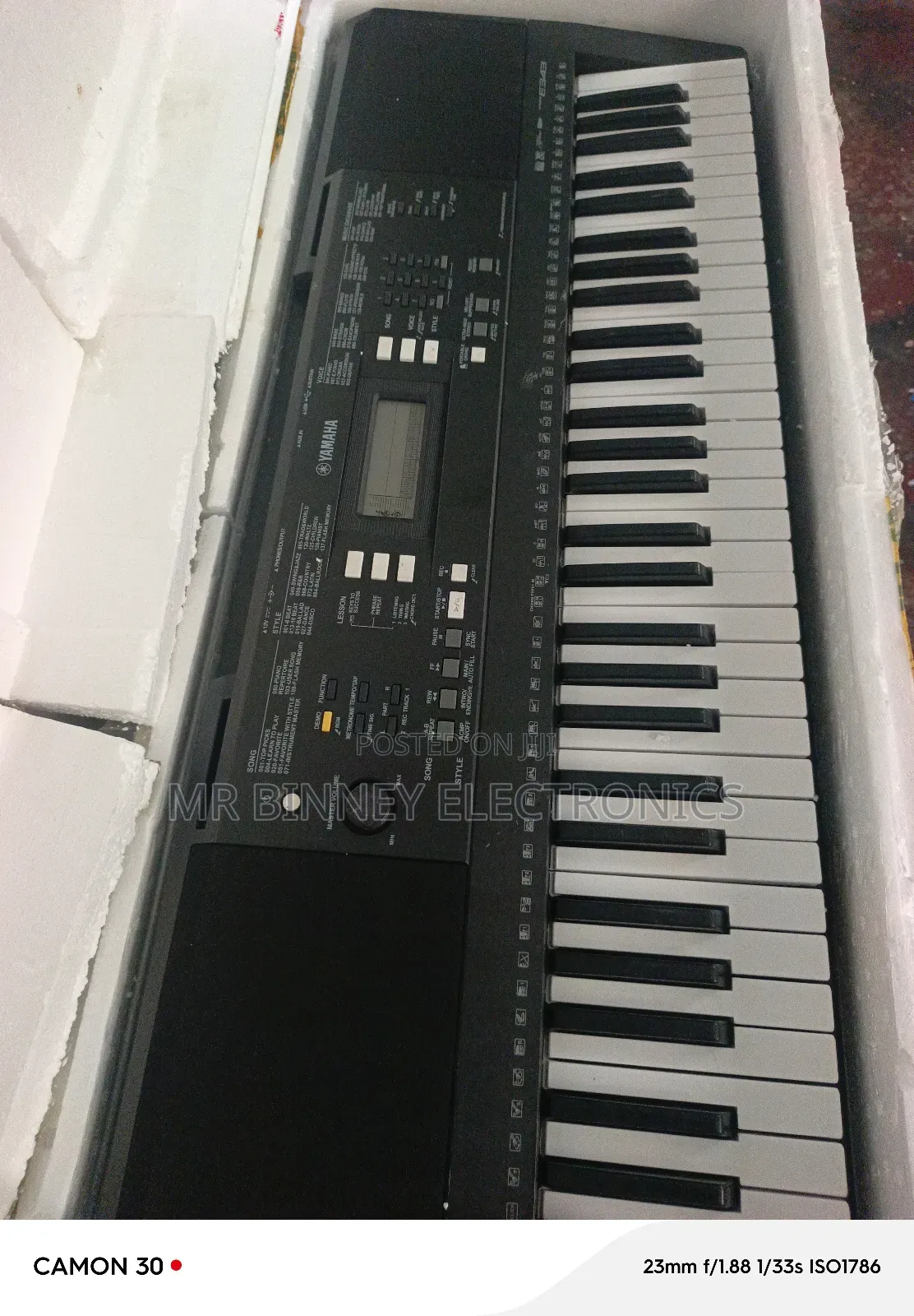 Yamaha E343