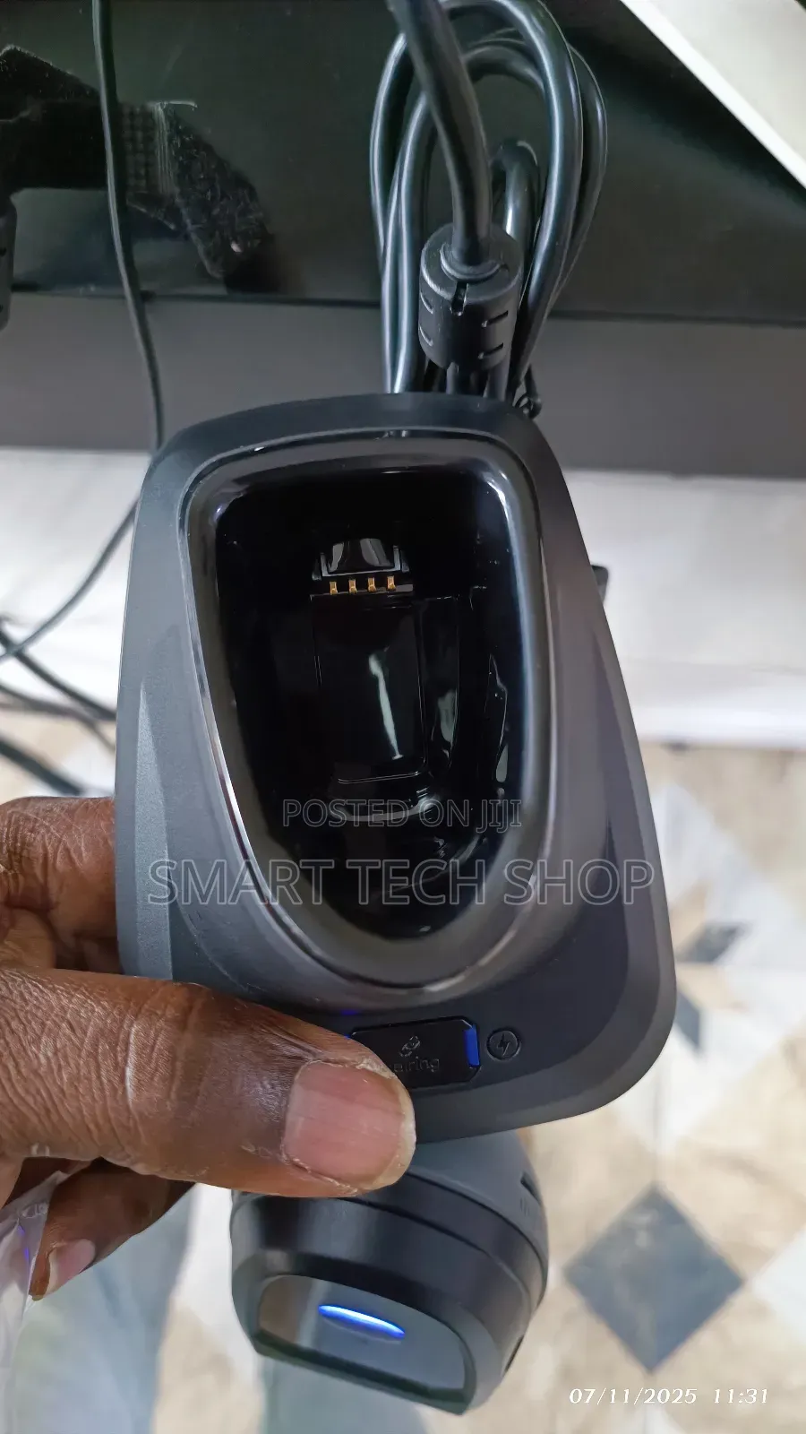 2d Handheld Wireless + Bluetooth Barcode Qr Code Scanner + Charge Base