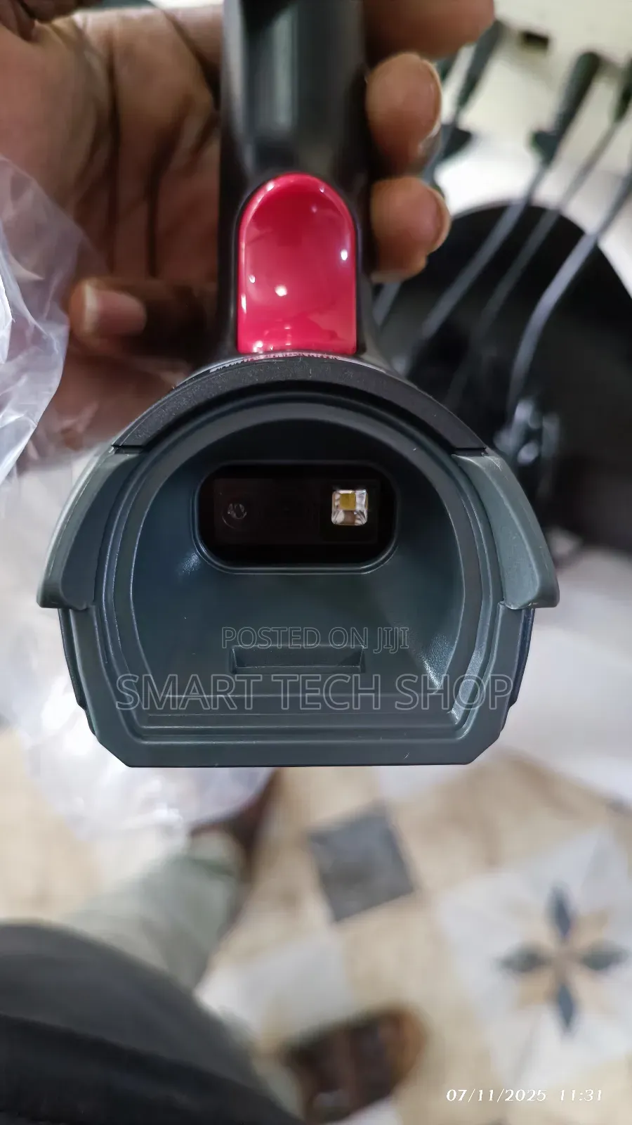 2d Handheld Wireless + Bluetooth Barcode Qr Code Scanner + Charge Base