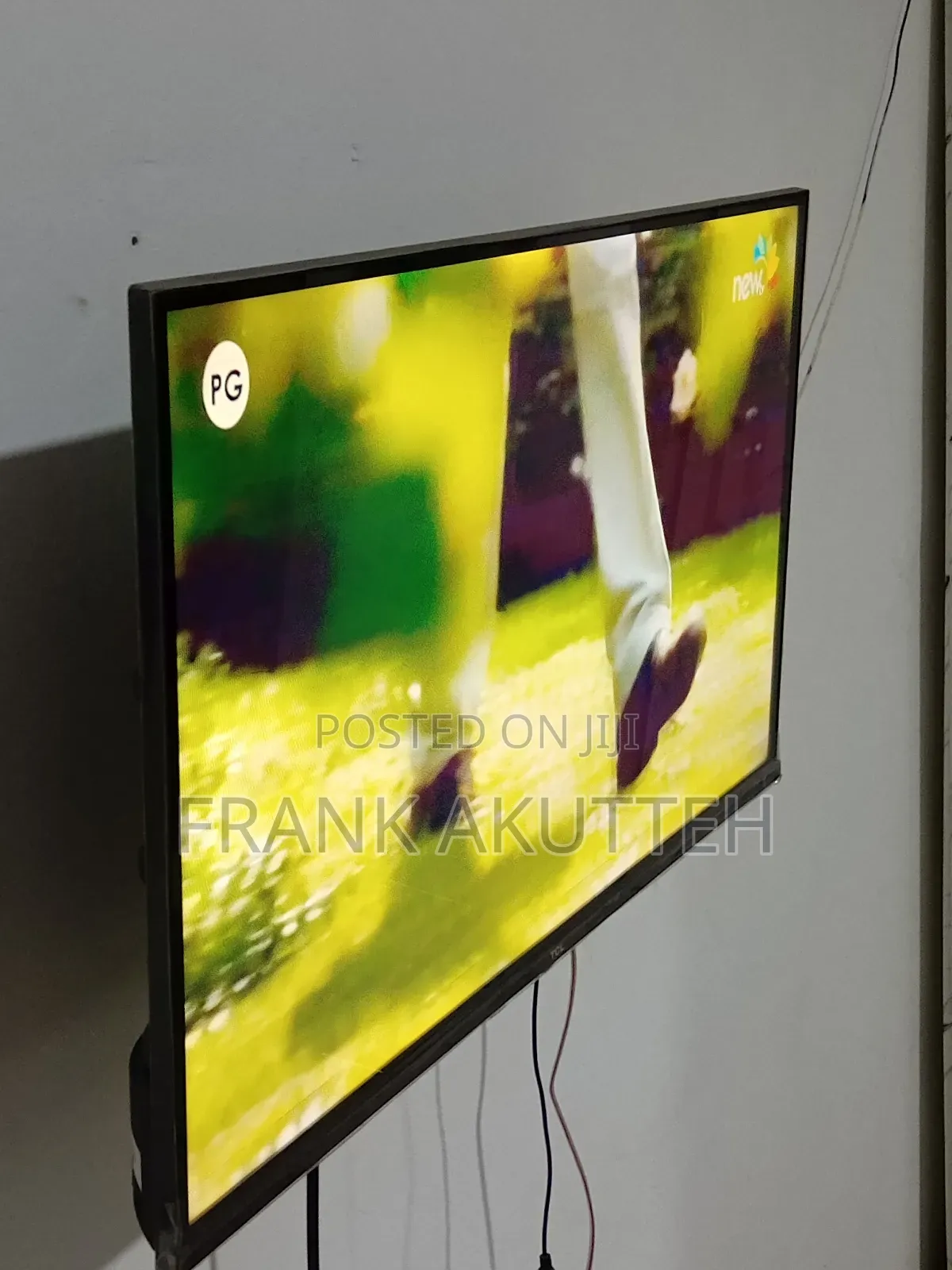 TCL 32inches Smart Tv Going for a Cool Price