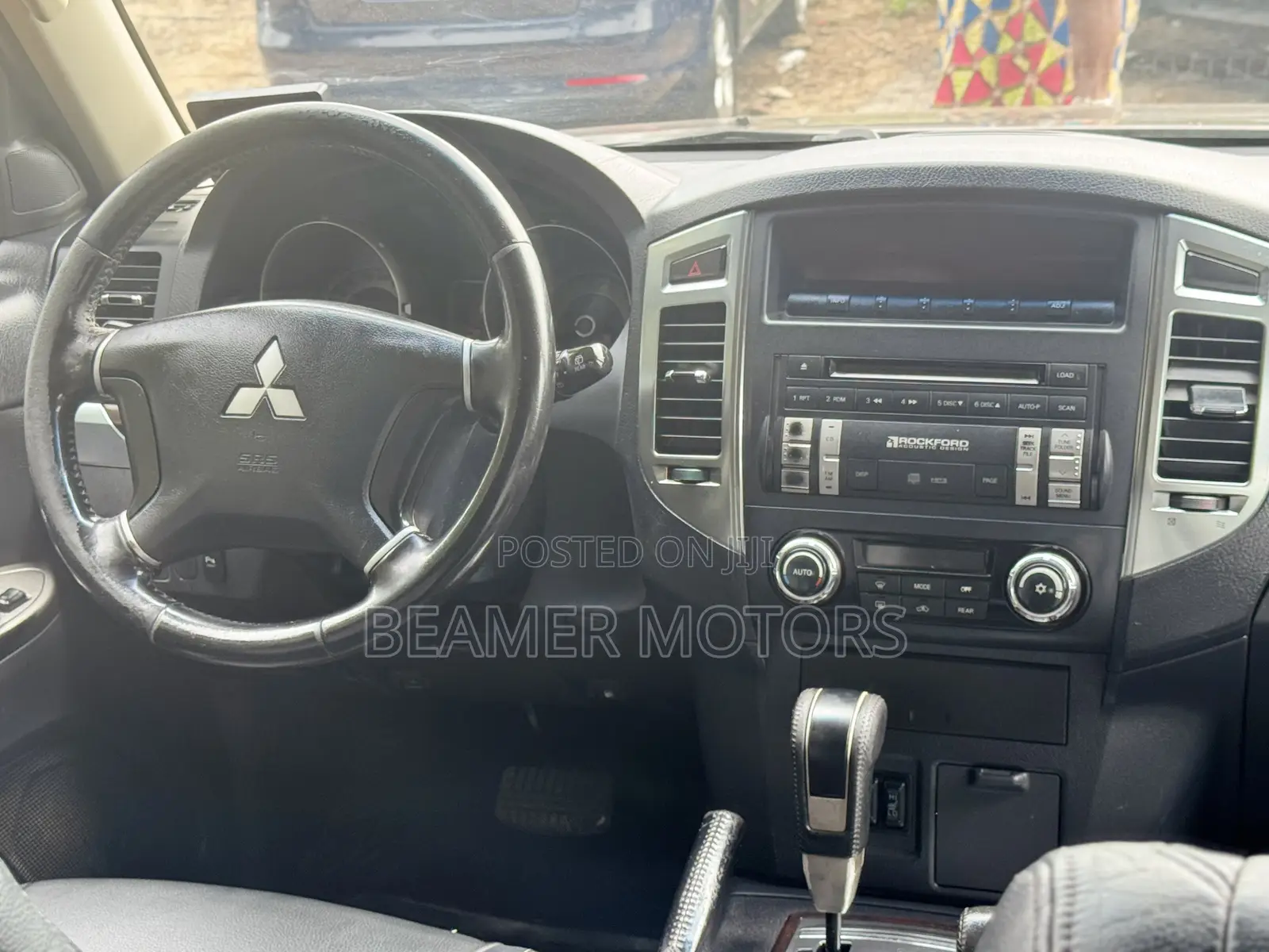 Mitsubishi Pajero V80 3.2 VR-II Diesel Turbo 2015 Brown