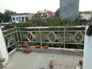 Sunrise Glass Staircase Design
