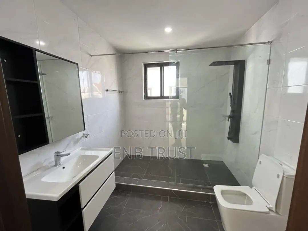 3bdrm Duplex in Adjriganor 69, Ability for rent