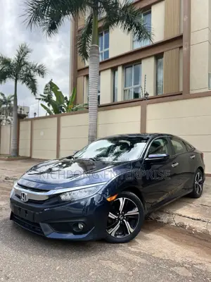 Honda Civic Touring 4dr Sedan (1.5L 4cyl) 2017 Gray
