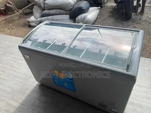 Delron 258l Frostsphere Quantum Showcase Freezer
