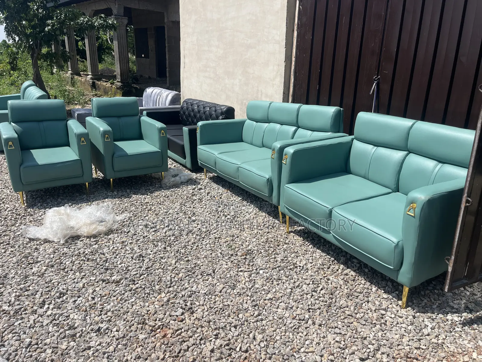 Full Set of Brand New Sofas Delivery Before Payment