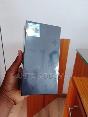 New Samsung Galaxy S10 Plus 512 GB Black