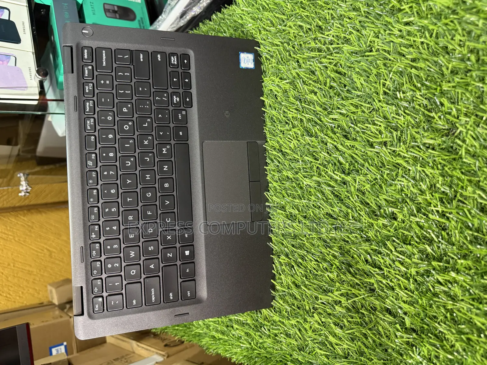 Laptop Dell Latitude 5300 16GB Intel Core I5 SSD 256GB