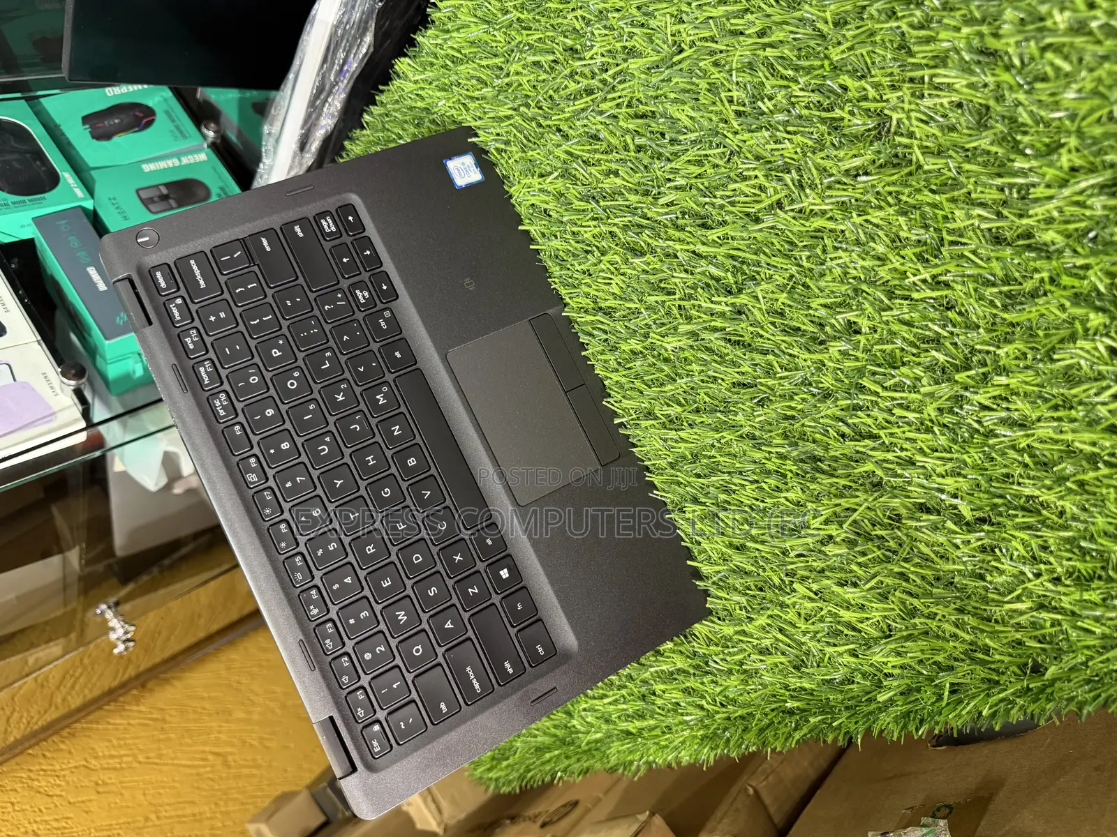 Laptop Dell Latitude 5300 16GB Intel Core I5 SSD 256GB