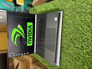 Laptop Dell Precision 5550 32GB Intel Core I7 SSD 512GB