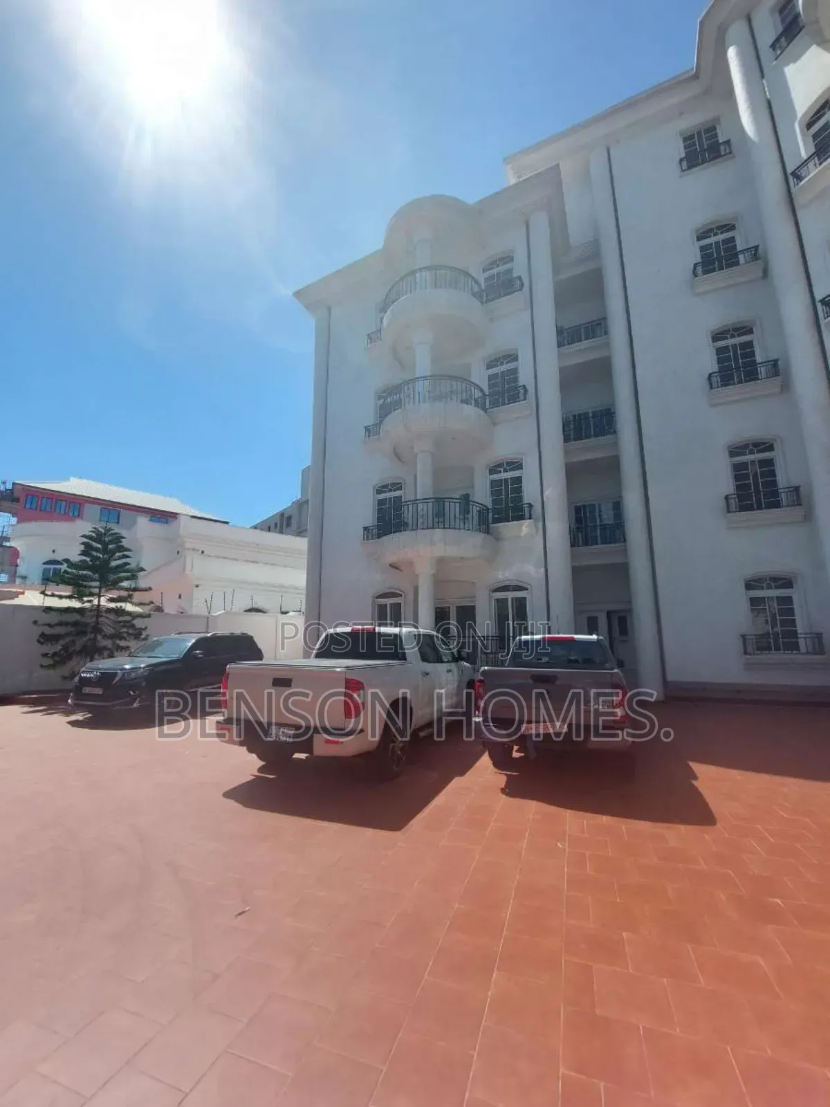 3bdrm Apartment in Codco Apartments, East Legon for sale