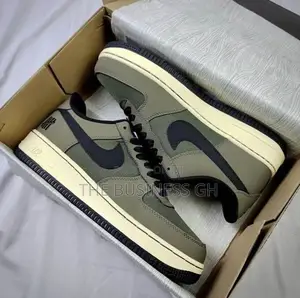 Nike Adidas Sneakers