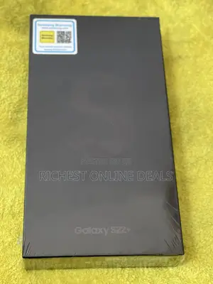 New Samsung Galaxy S22+ 5G 256 GB Green