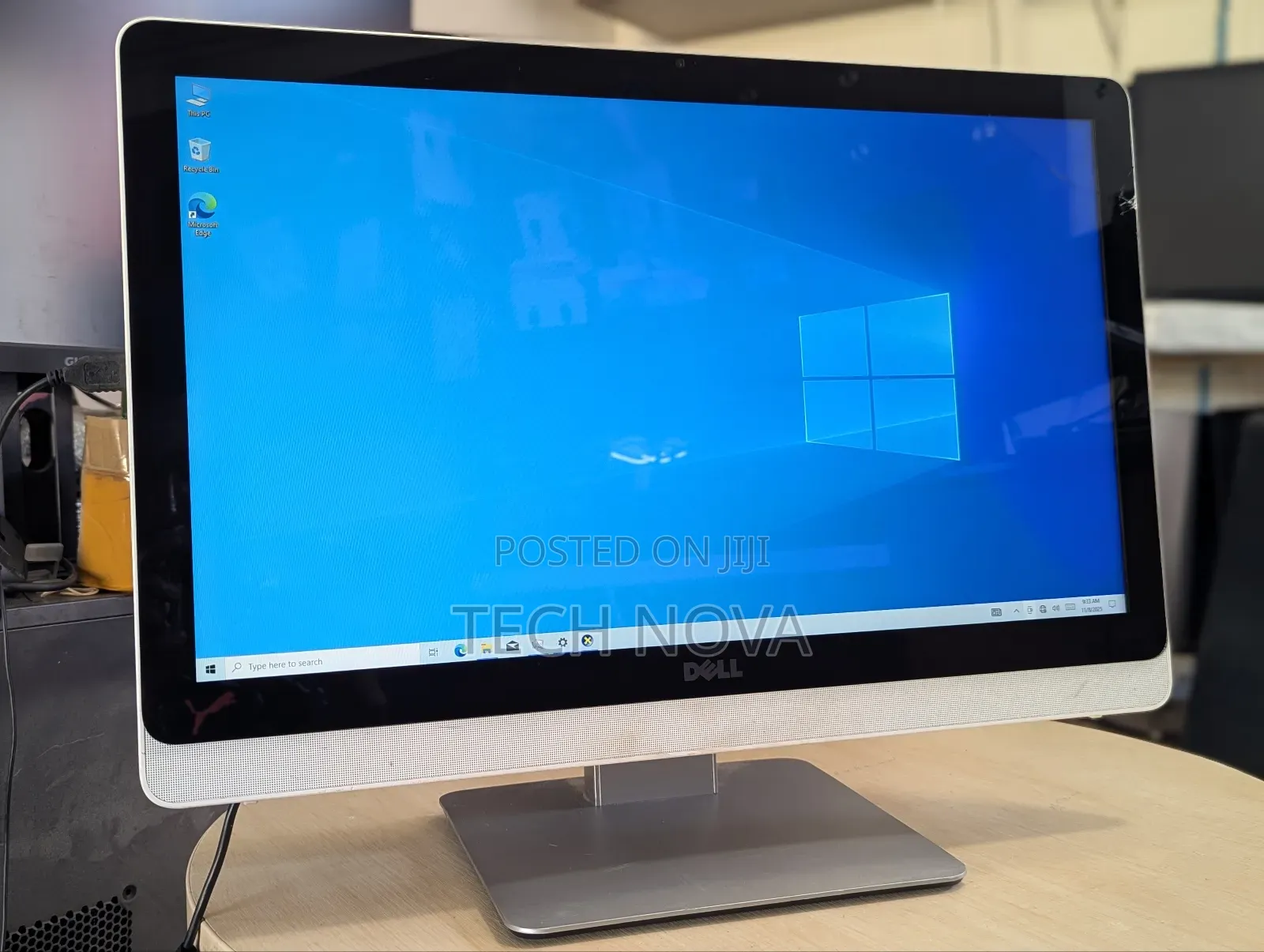 Desktop Computer Dell Inspiron 24 5000 8GB AMD A8 HDD 1T