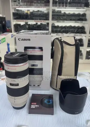 99% New Canon 70-200mm F2.8 Mark I